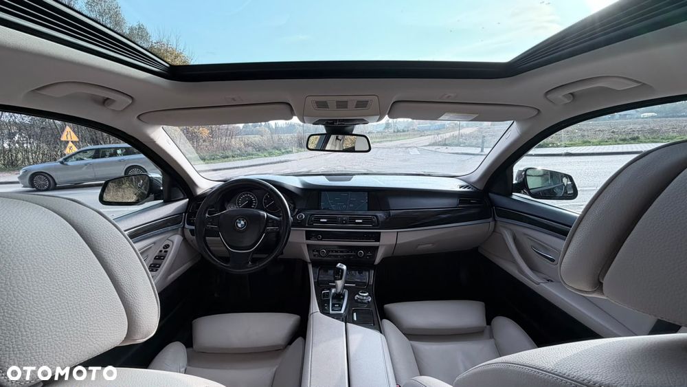 BMW Seria 5 530d xDrive - 37