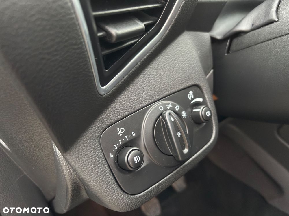 Ford Kuga 2.0 TDCi Titanium FWD - 23