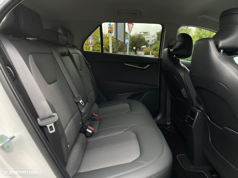 Kia Niro EV 64kWh Drive - 58