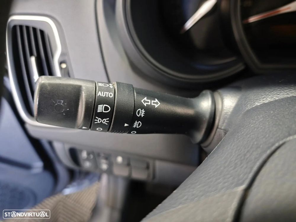 Kia Rio 1.2 CVVT More - 15