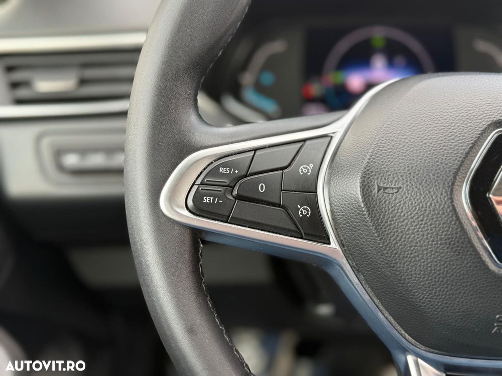 Renault Clio V E-Tech 145 Techno - 15