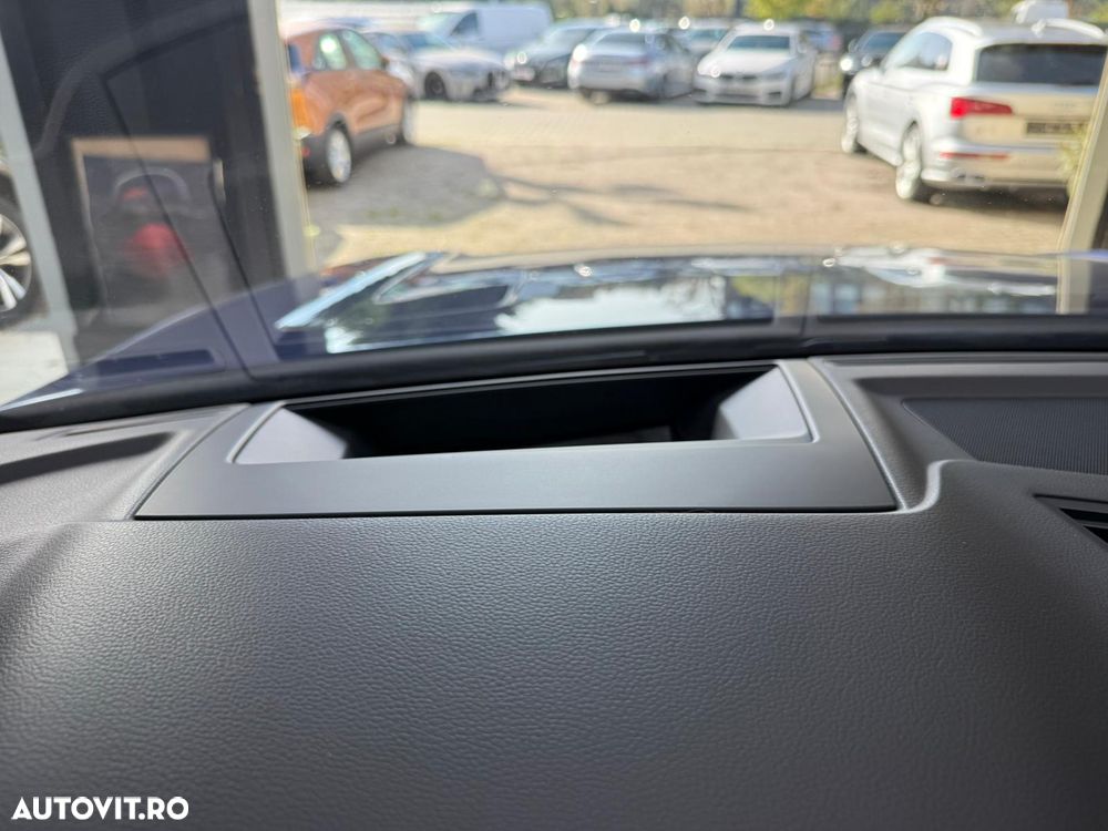 Volkswagen Touareg - 19