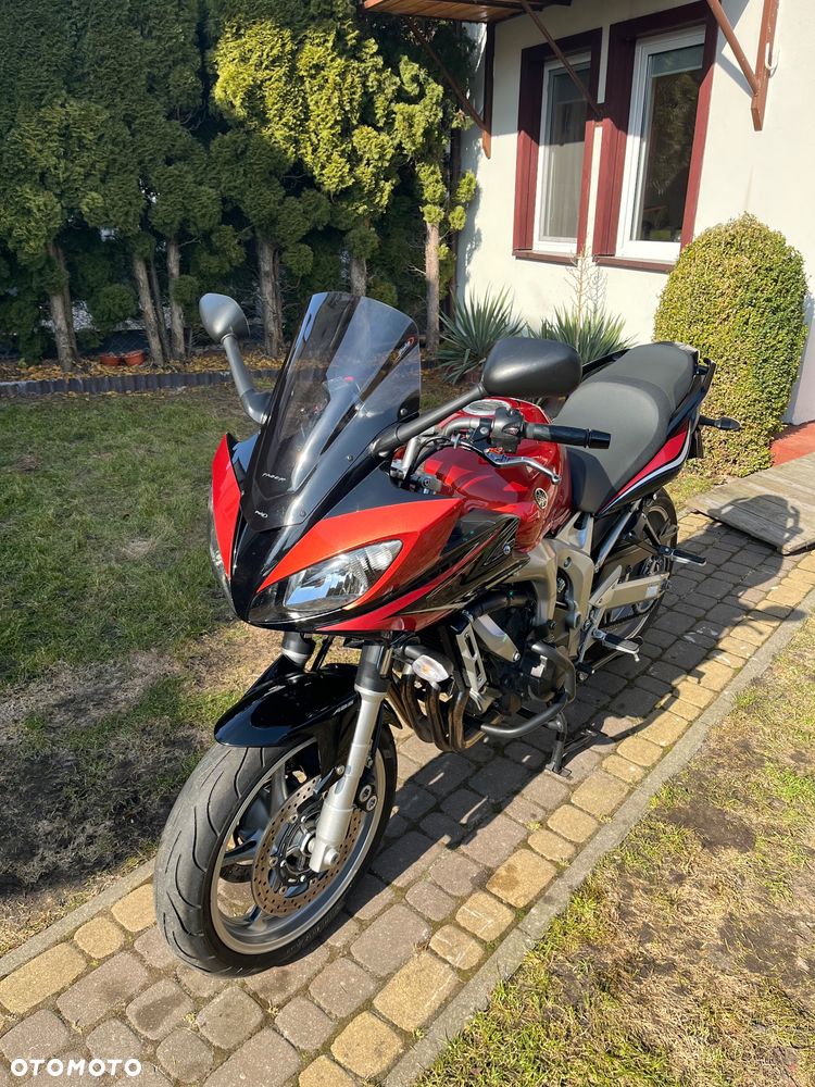Yamaha FZ6 - 1