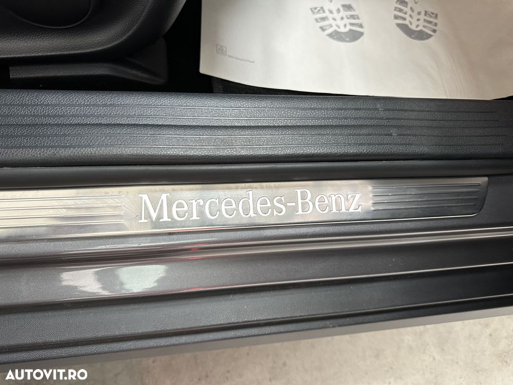 Mercedes-Benz GLA 200 7G-DCT - 25