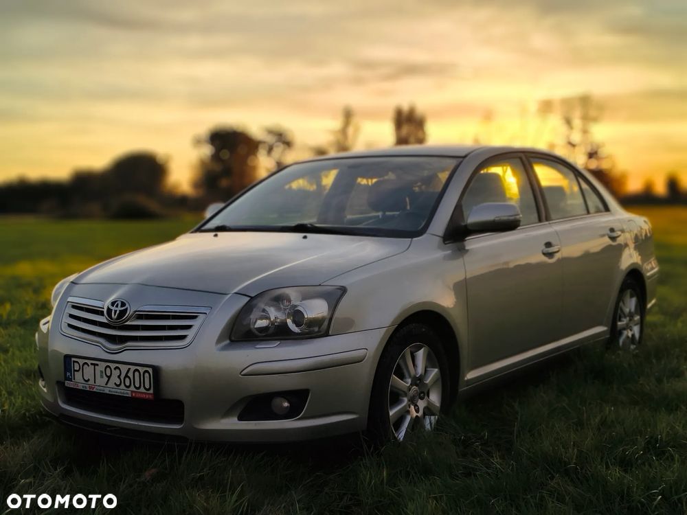 Toyota Avensis 2.2 D-4D Sol Platinium - 7