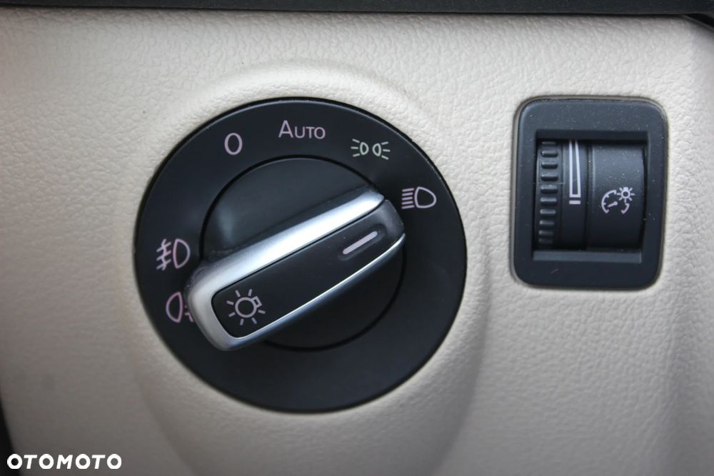 Volkswagen Tiguan 2.0 TDI DPF BlueMotion Technology Team - 22
