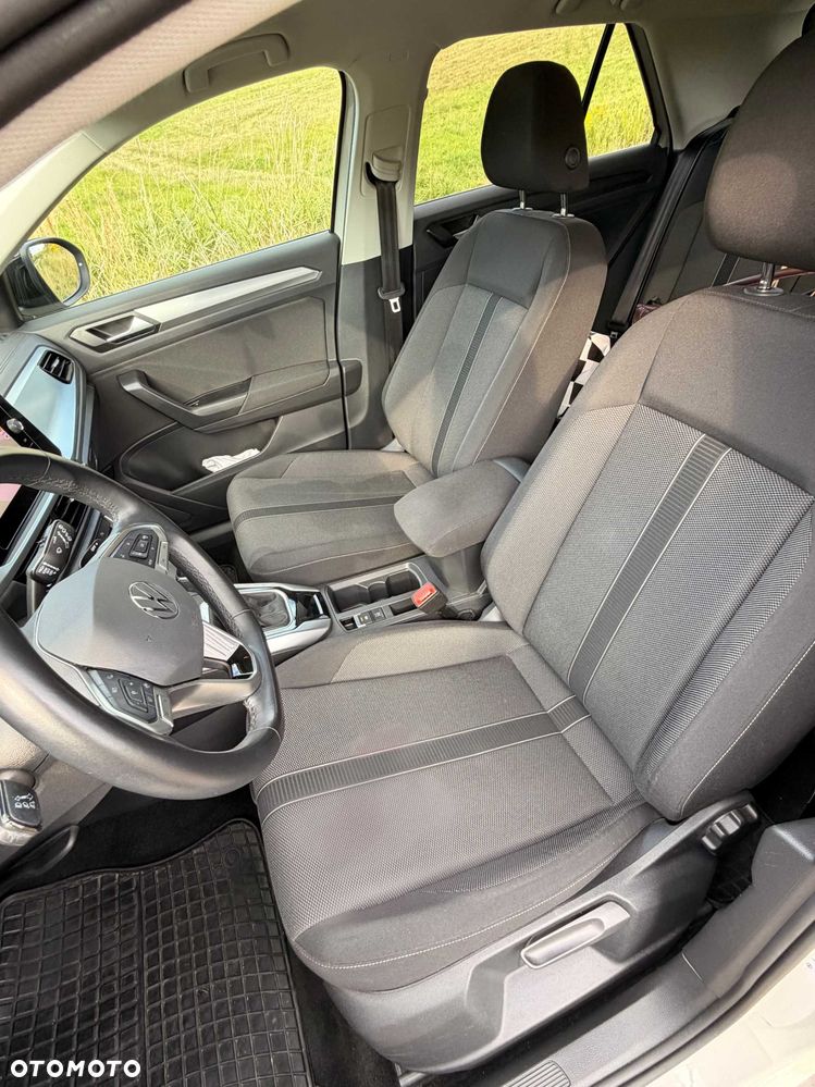 Volkswagen T-Roc - 8