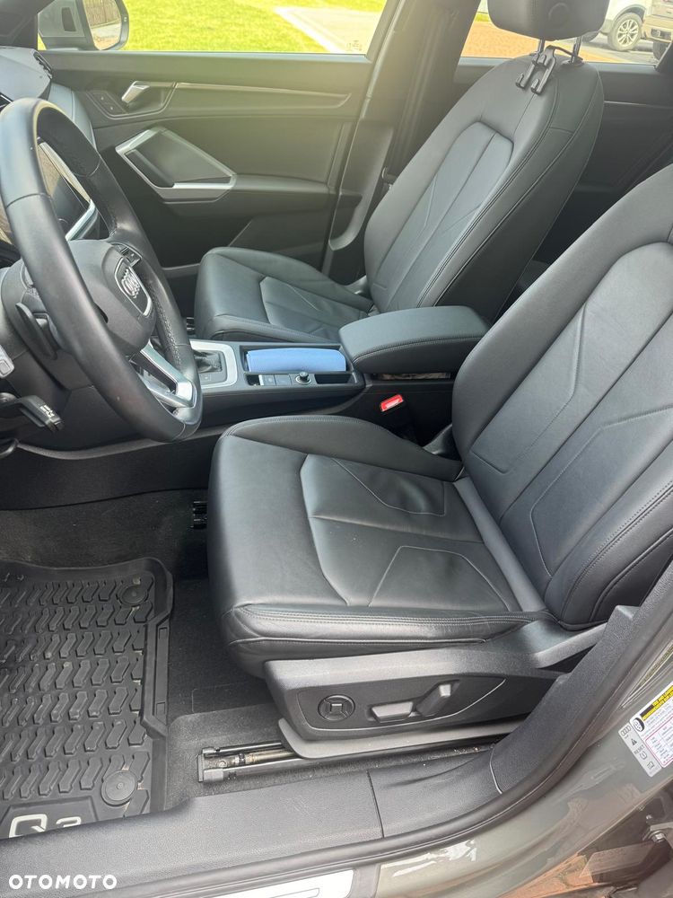 Audi Q3 45 TFSI Quattro S Line S tronic - 17