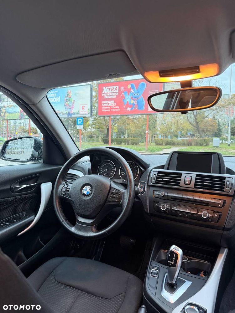 BMW Seria 1 116i - 6
