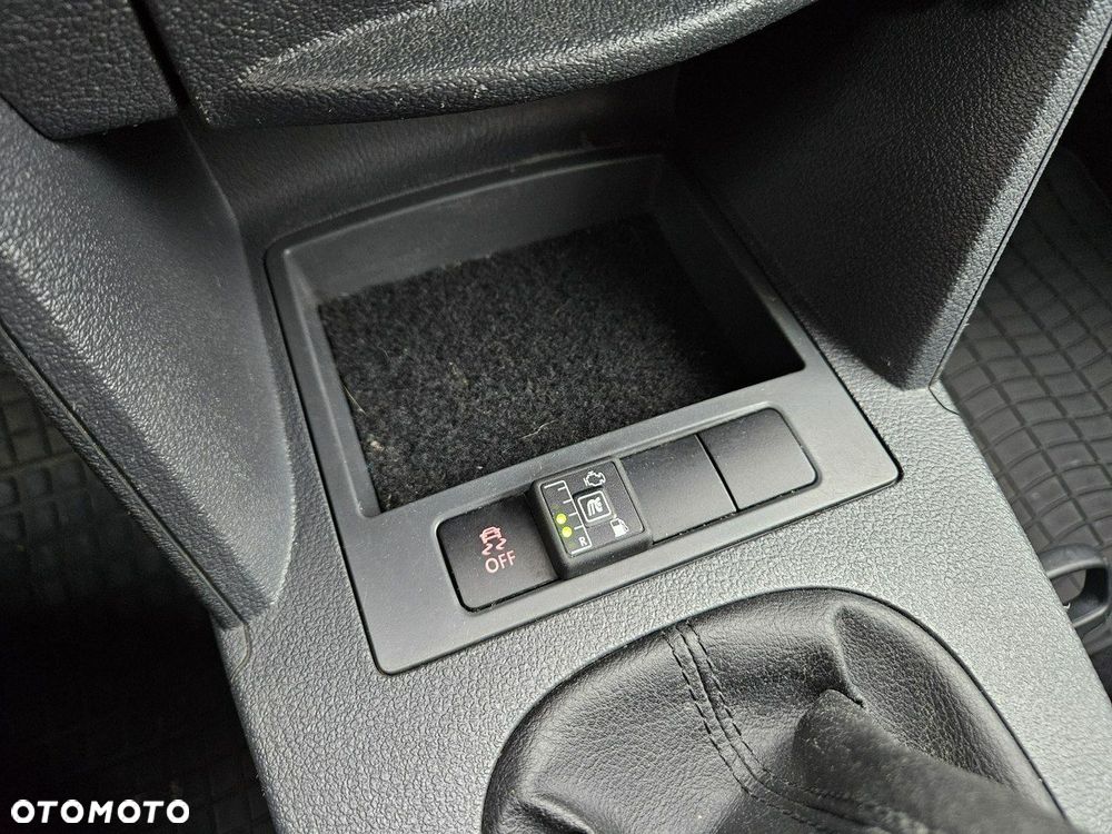 Volkswagen Caddy - 34