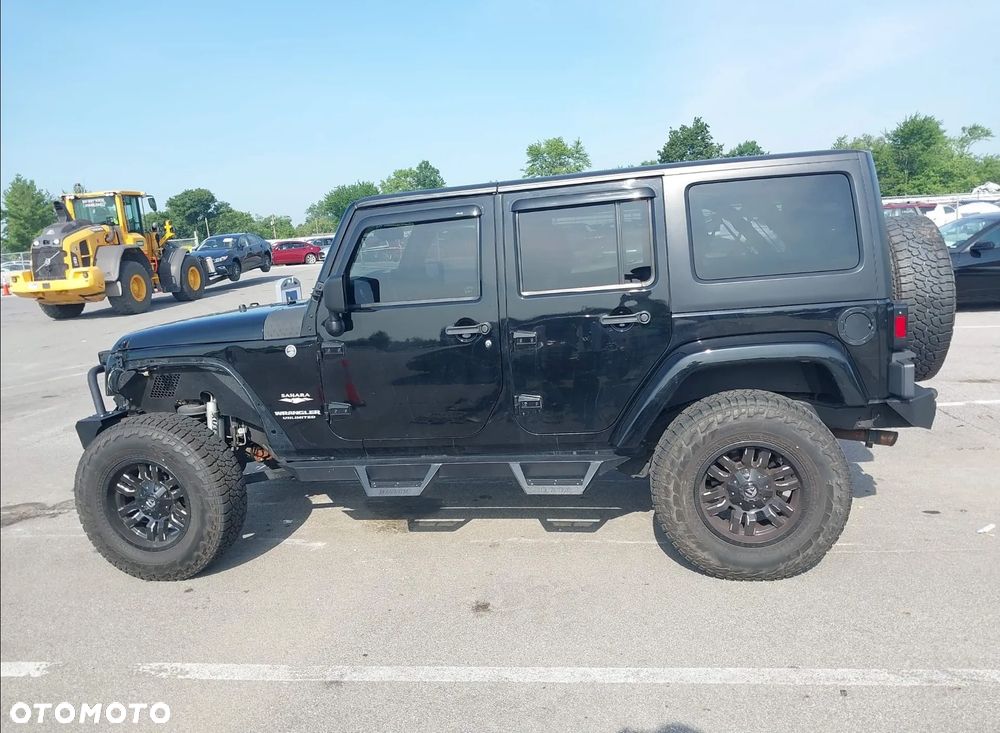 Jeep Wrangler - 2