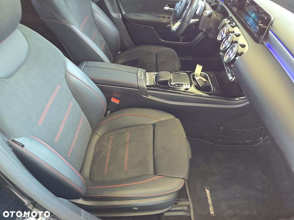 Mercedes-Benz Klasa A 220 4Matic 7G-DCT AMG Line - 7