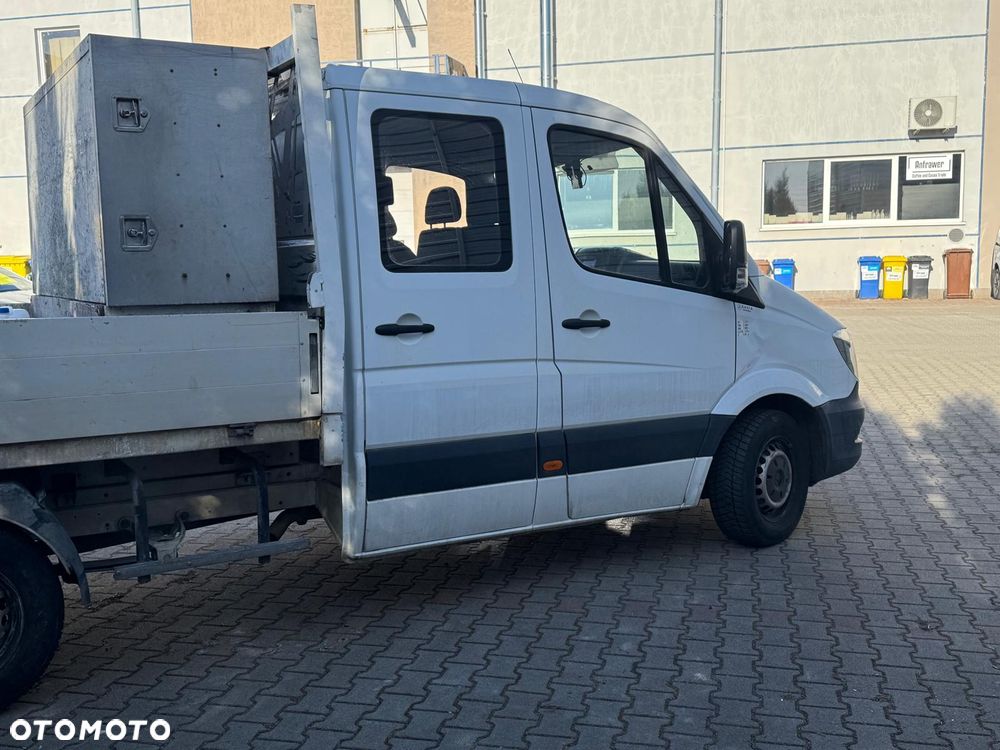Mercedes-Benz Sprinter - 4