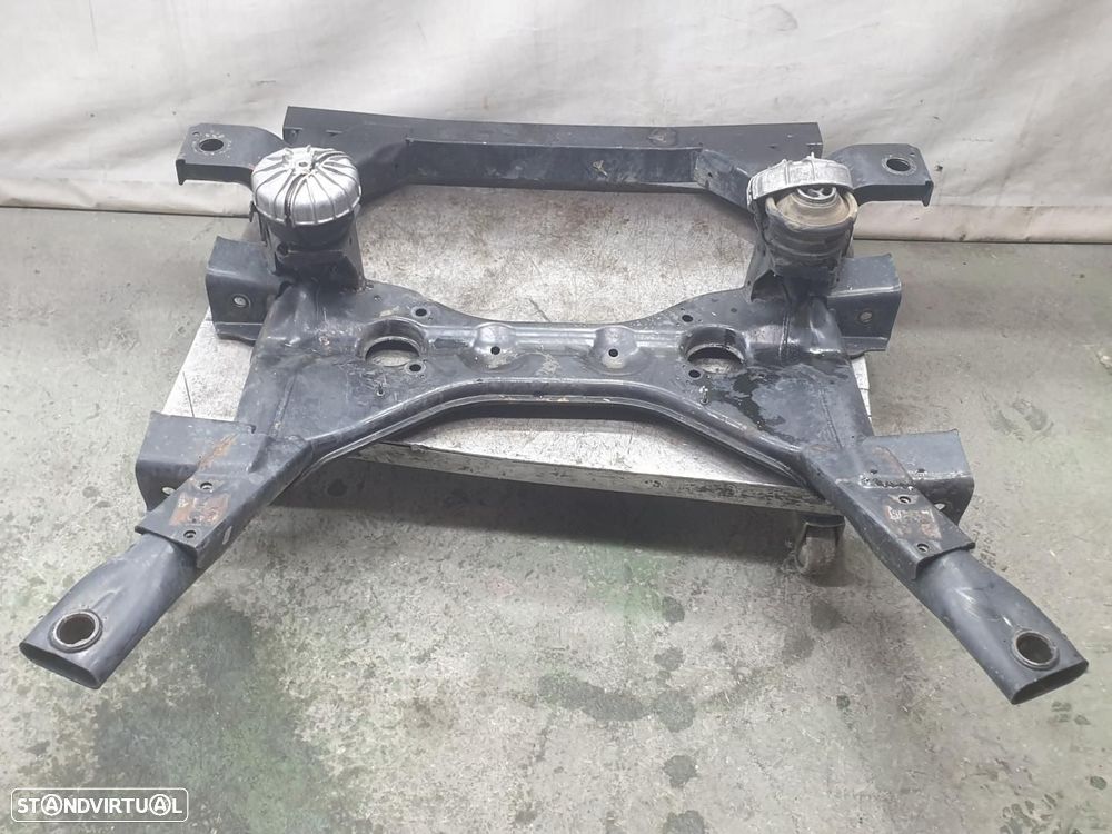 CHARRIOT FRONTAL MERCEDES-BENZ VIANO 639 - 1