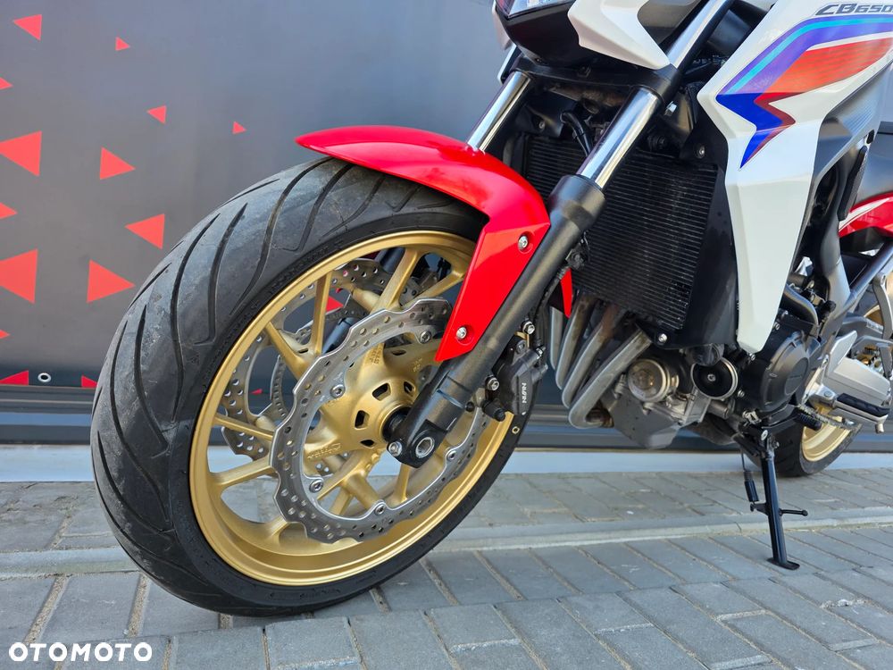 Honda CB - 26