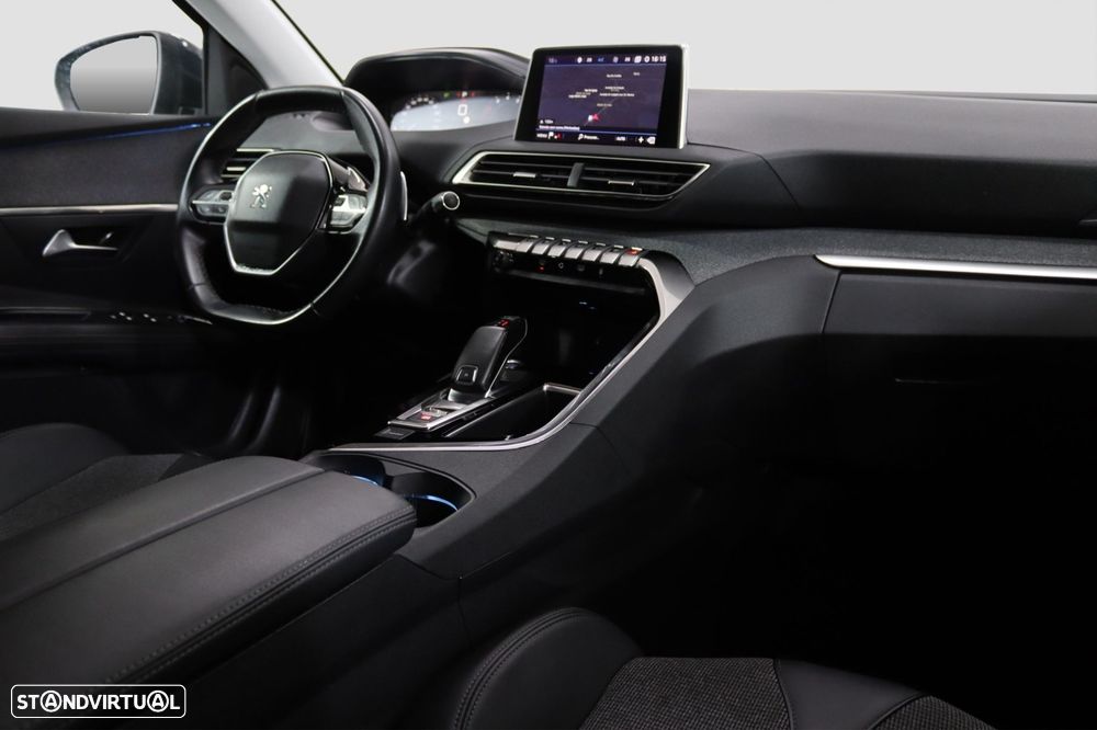 Peugeot 3008 PureTech 130 Stop & Start GPF EAT8 Allure - 5