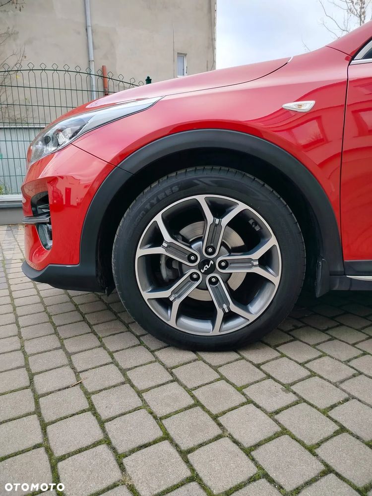 Kia XCeed 1.5 T-GDI M - 8