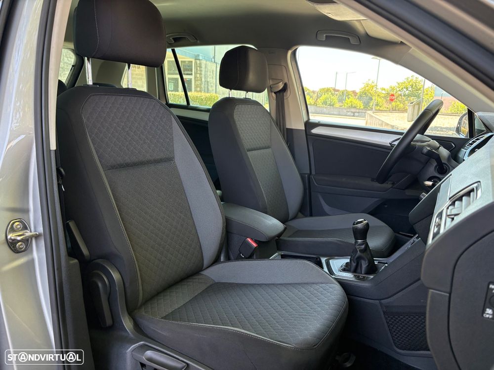 VW Tiguan 1.6 TDI Confortline - 6
