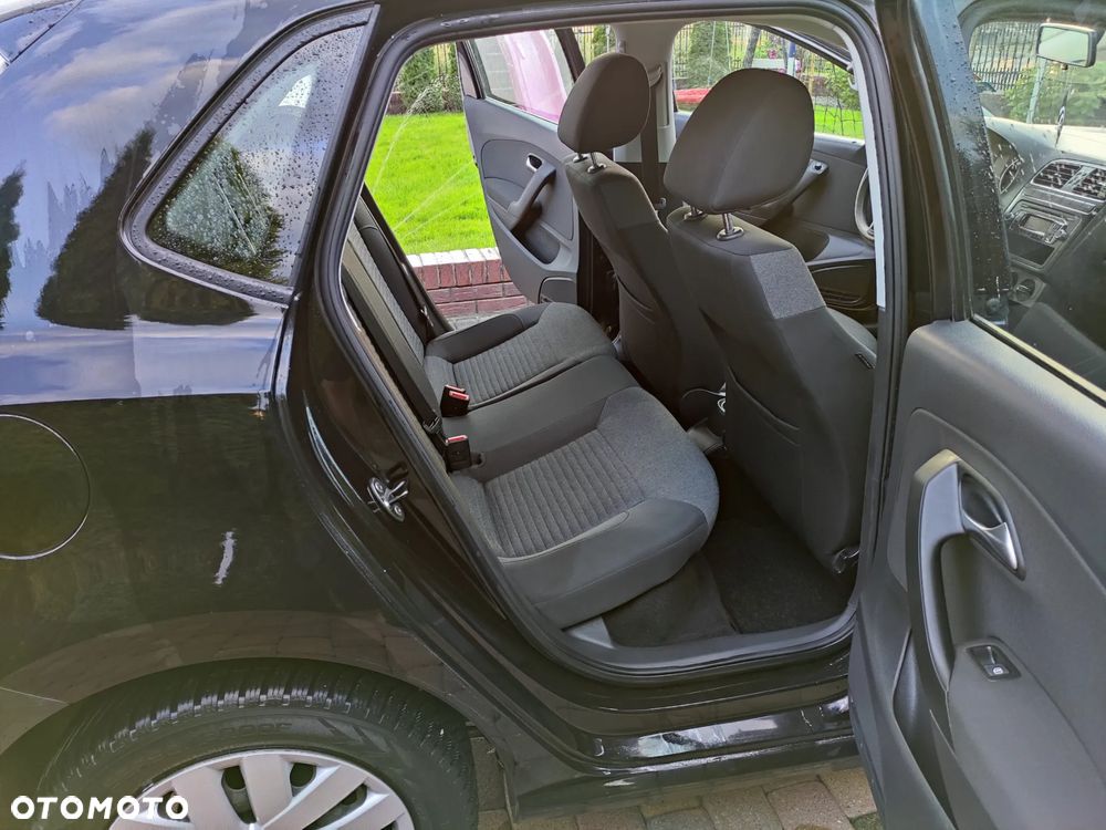 Volkswagen Polo 1.2 Comfortline - 17