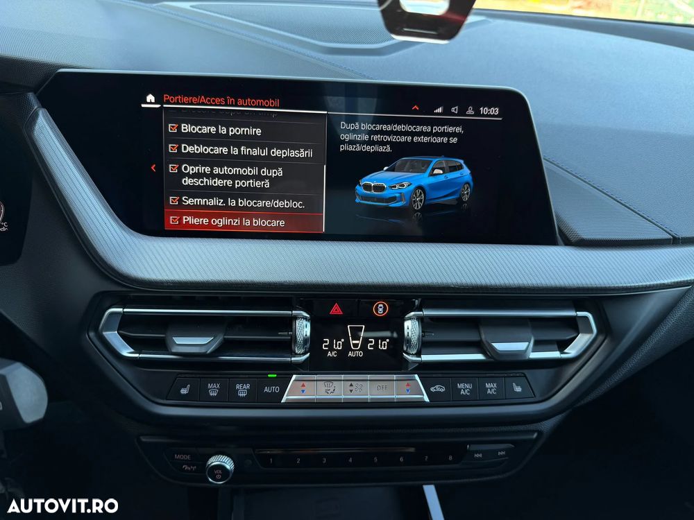 BMW M1 M135i xDrive AT - 34