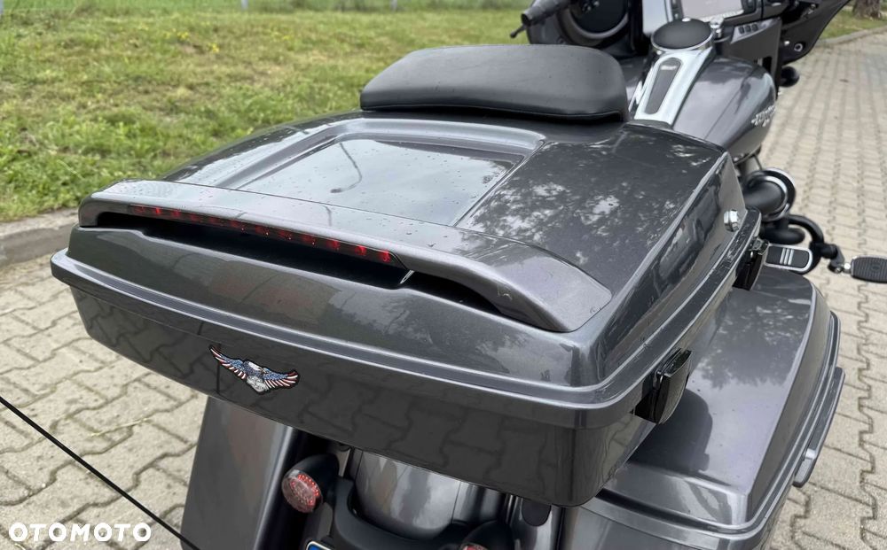 Harley-Davidson Touring Street Glide - 6