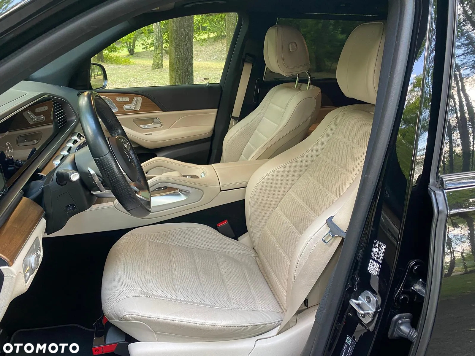 Mercedes-Benz GLS 400 d 4-Matic - 11