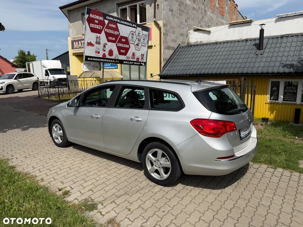 Opel Astra 1.4 Turbo - 8