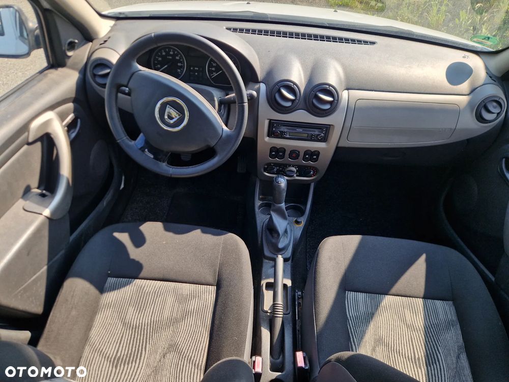 Dacia Sandero - 7
