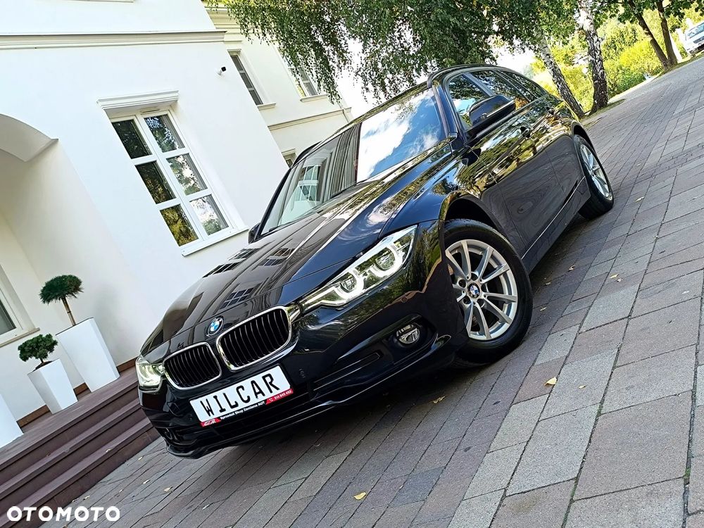 BMW Seria 3 318d Touring - 5