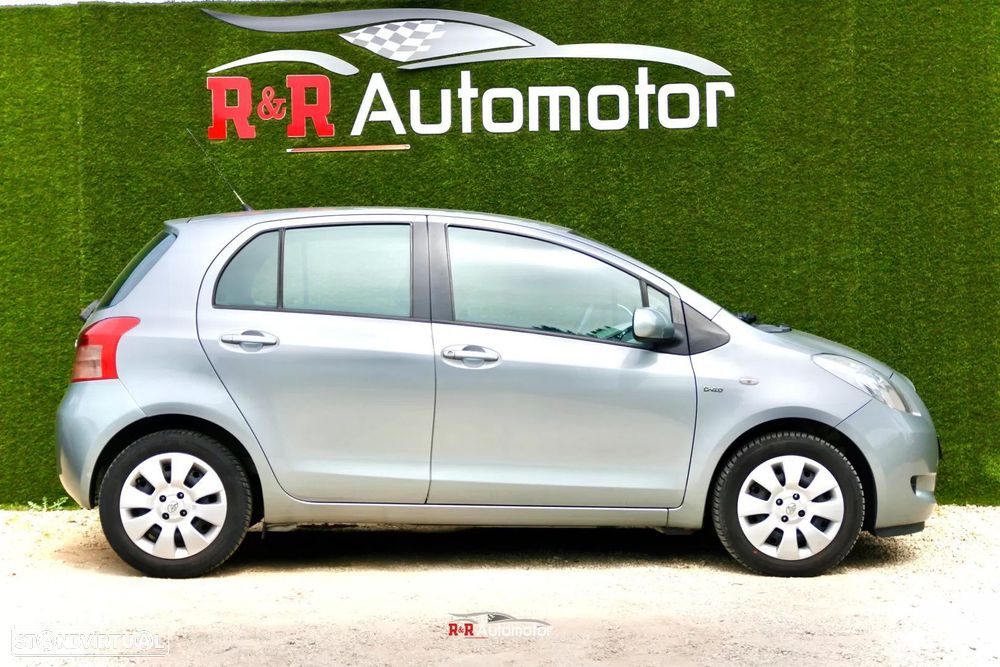 Toyota Yaris 1.4 D-4D Comfort+AC - 7