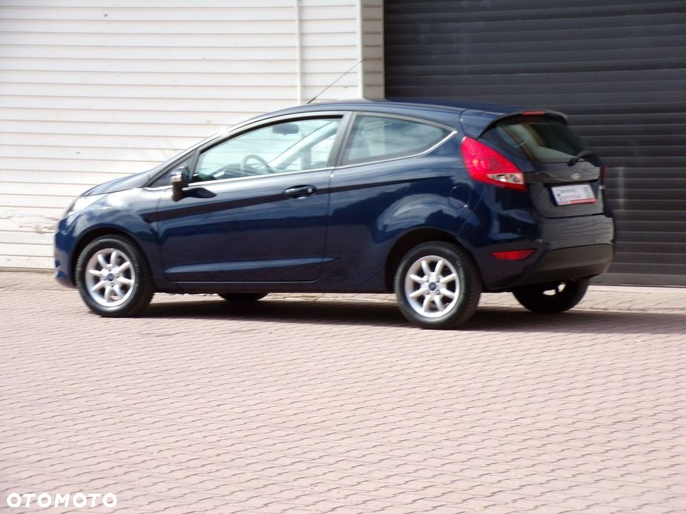Ford Fiesta - 10