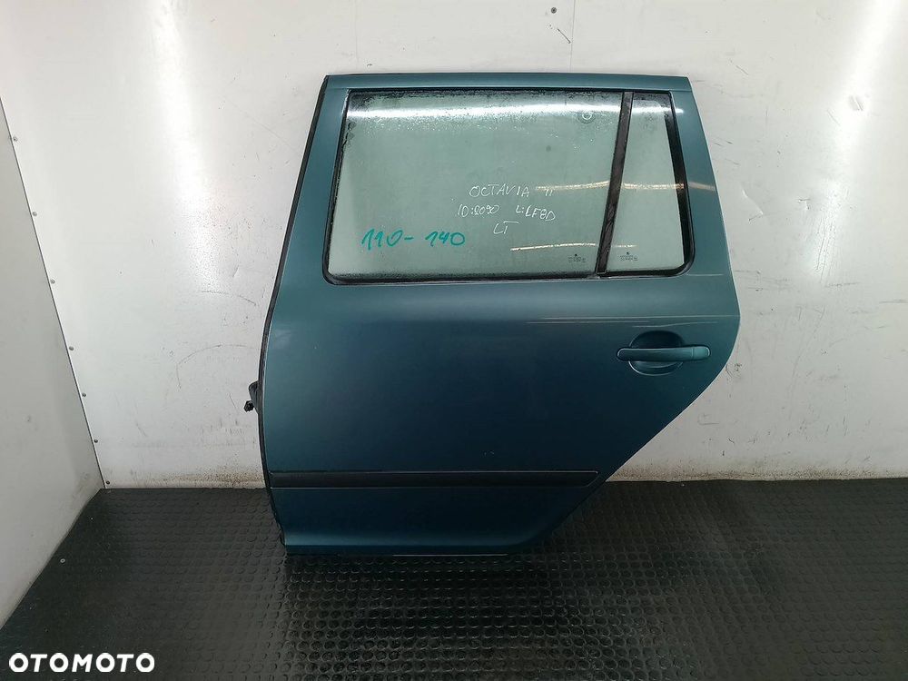 DRZWI TYŁ LEWY  SKODA OCTAVIA II LF8D KOMBI - 1