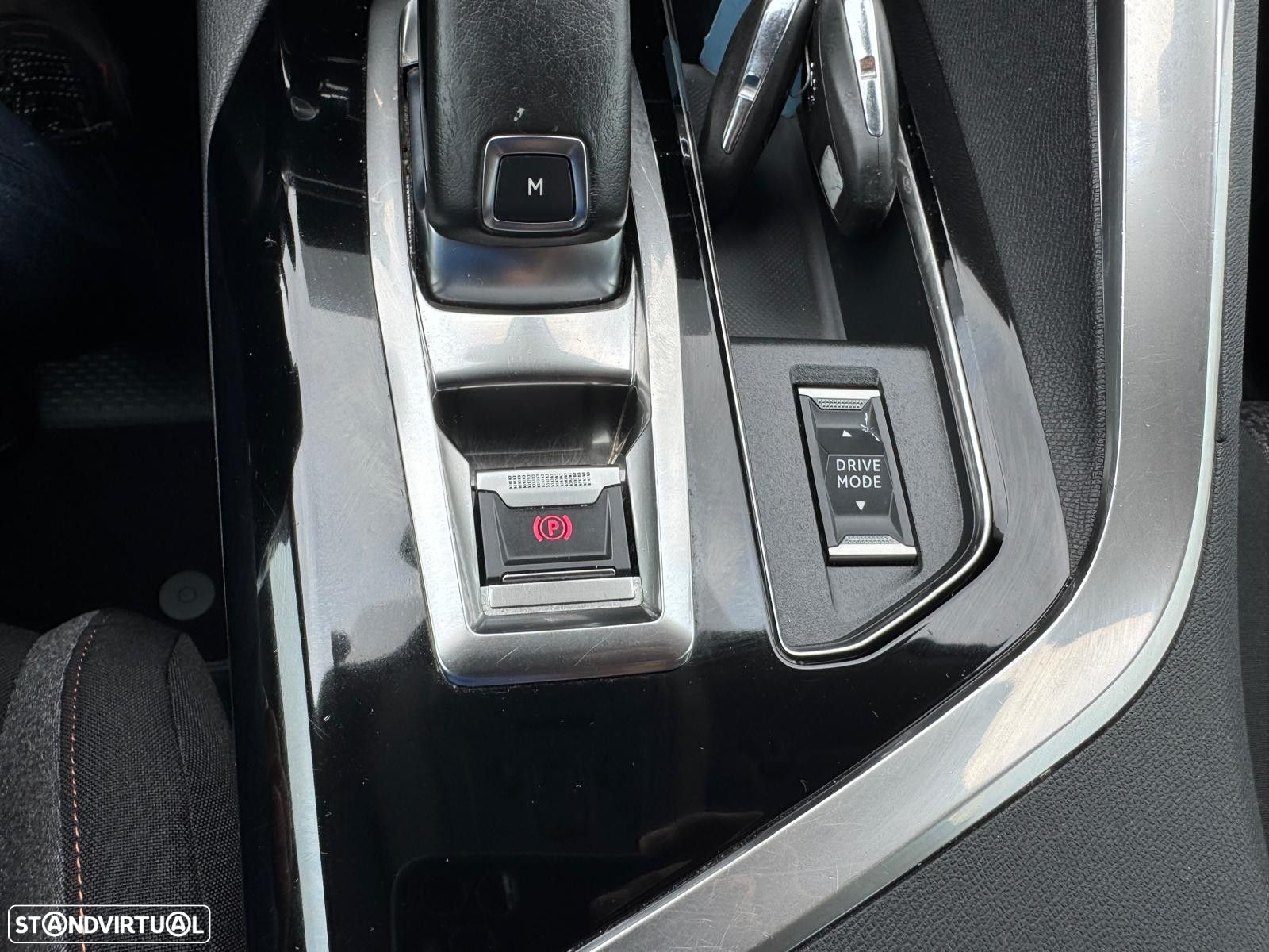 Peugeot 3008 1.5 BlueHDi Active Pack EAT8 - 22