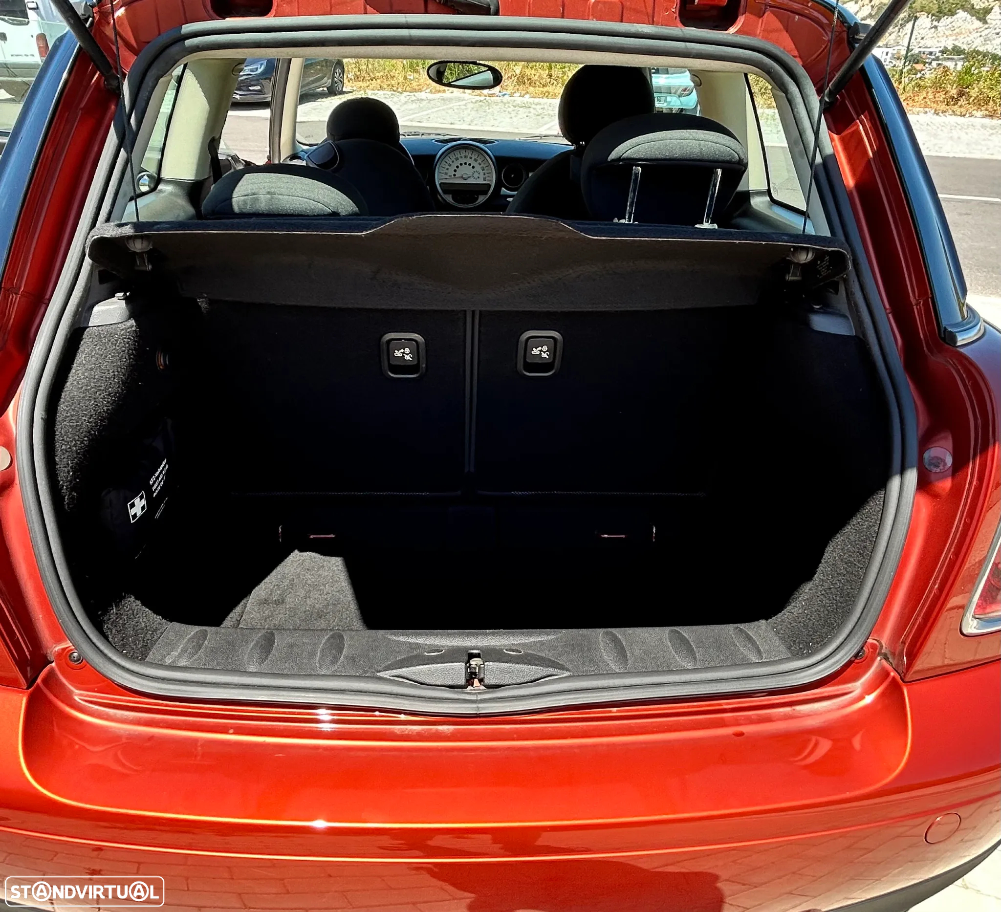MINI 3 Portas Cooper D - 7