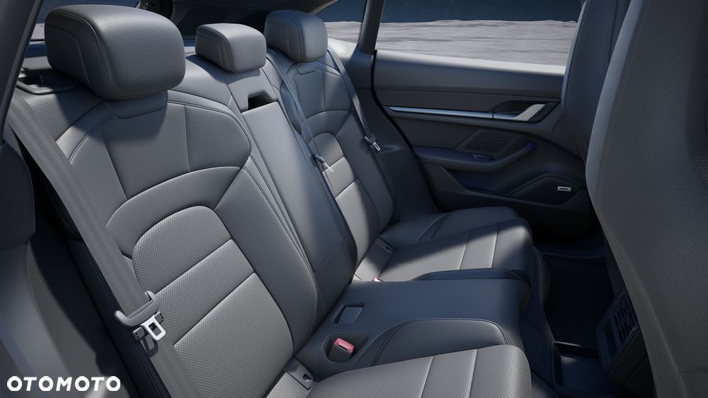 Porsche Taycan 105kWh 4 - 38