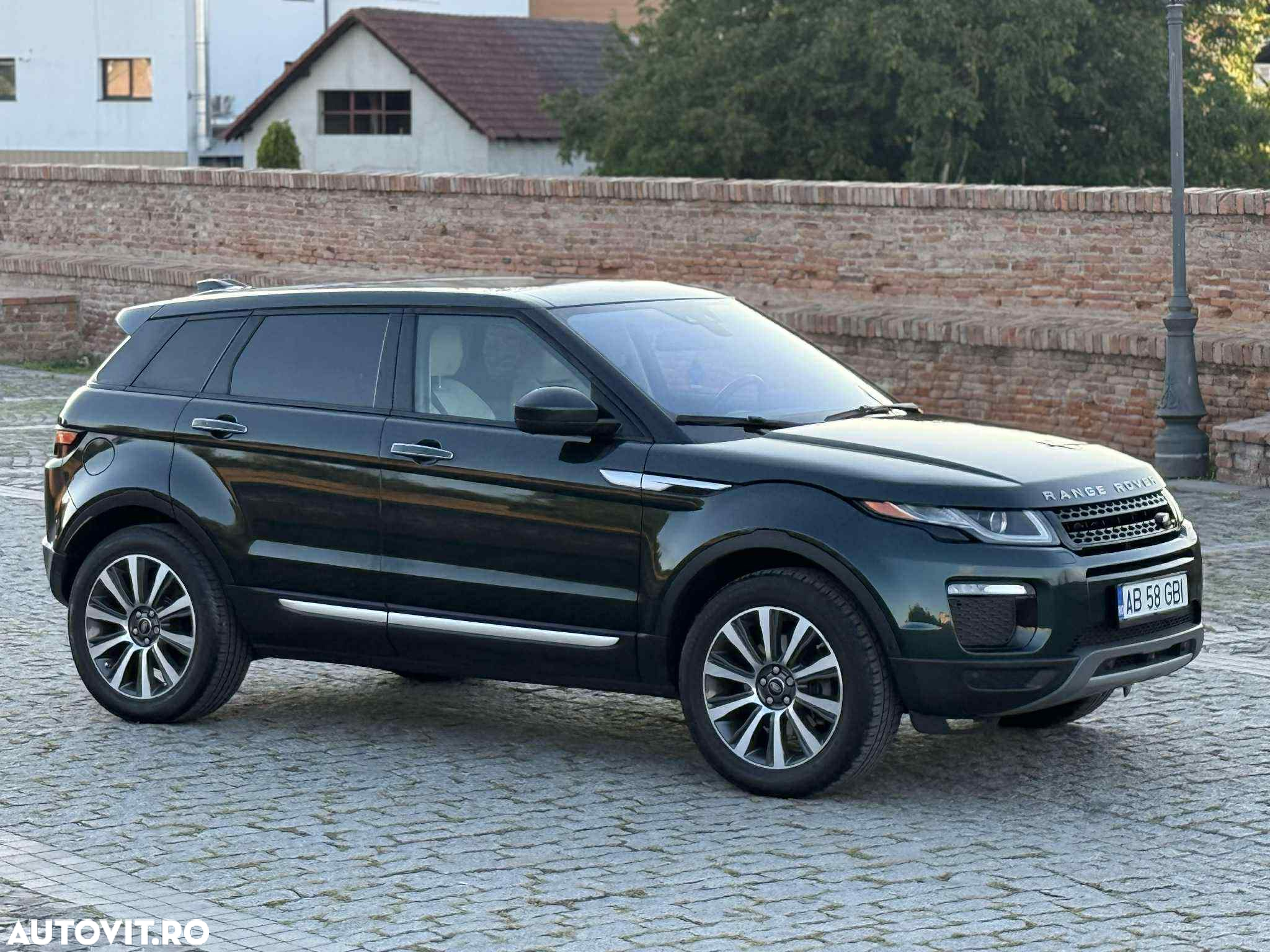 Land Rover Range Rover Evoque - 3
