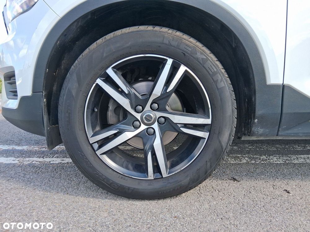 Volvo XC 40 - 28
