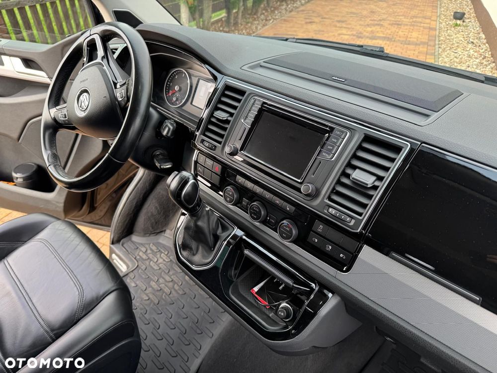 Volkswagen Multivan - 7