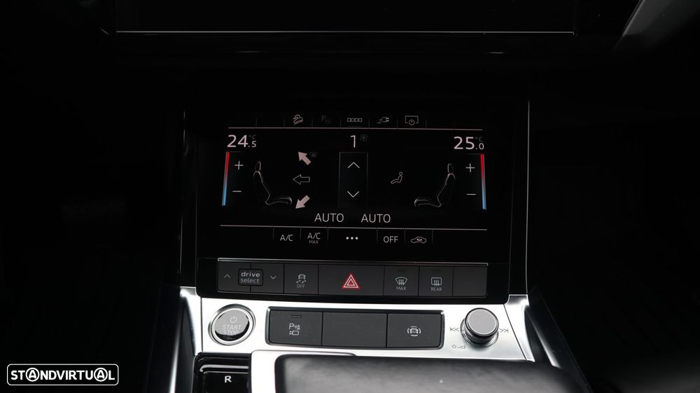Audi e-tron 55 quattro - 16