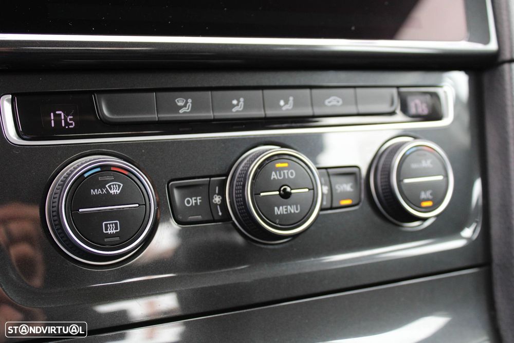 VW Golf 1.6 TDI Confortline - 45