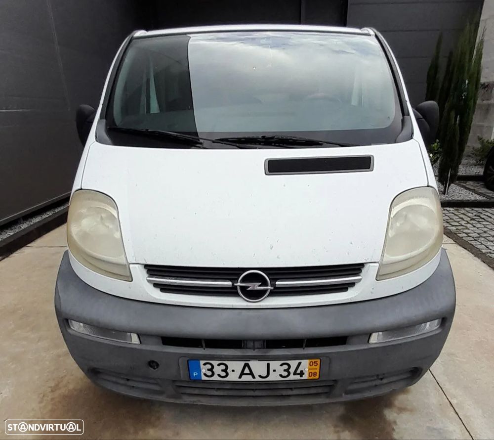 Opel Vivaro - 8