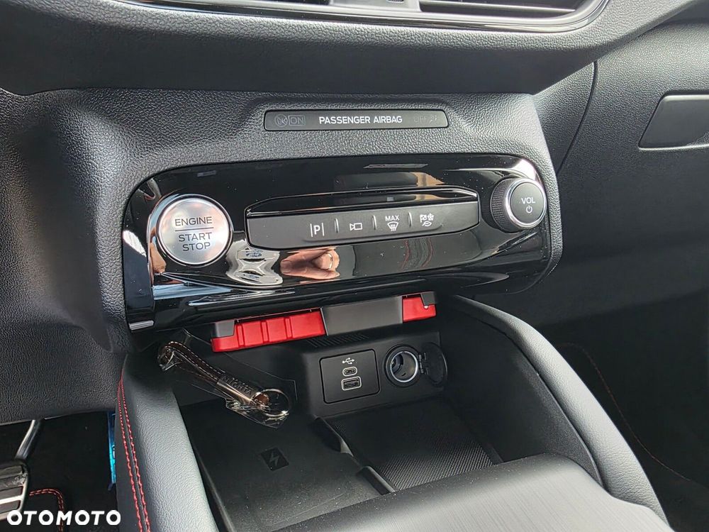 Ford Kuga - 29