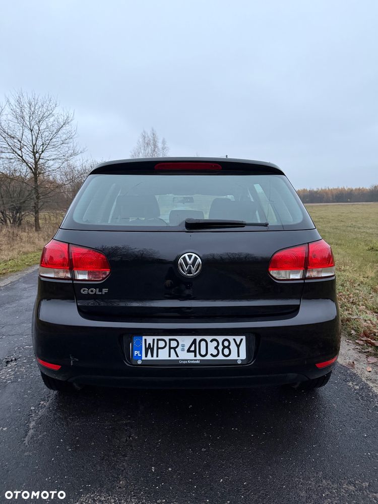 Volkswagen Golf - 8