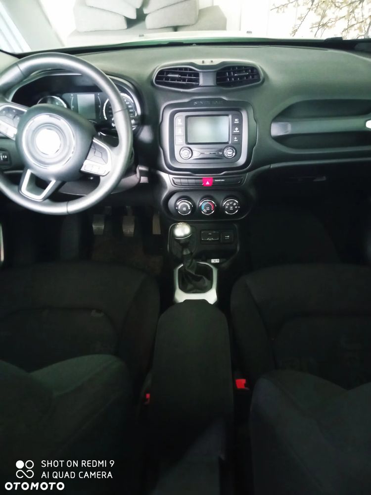 Jeep Renegade 1.6 E-TorQ Sport FWD - 5