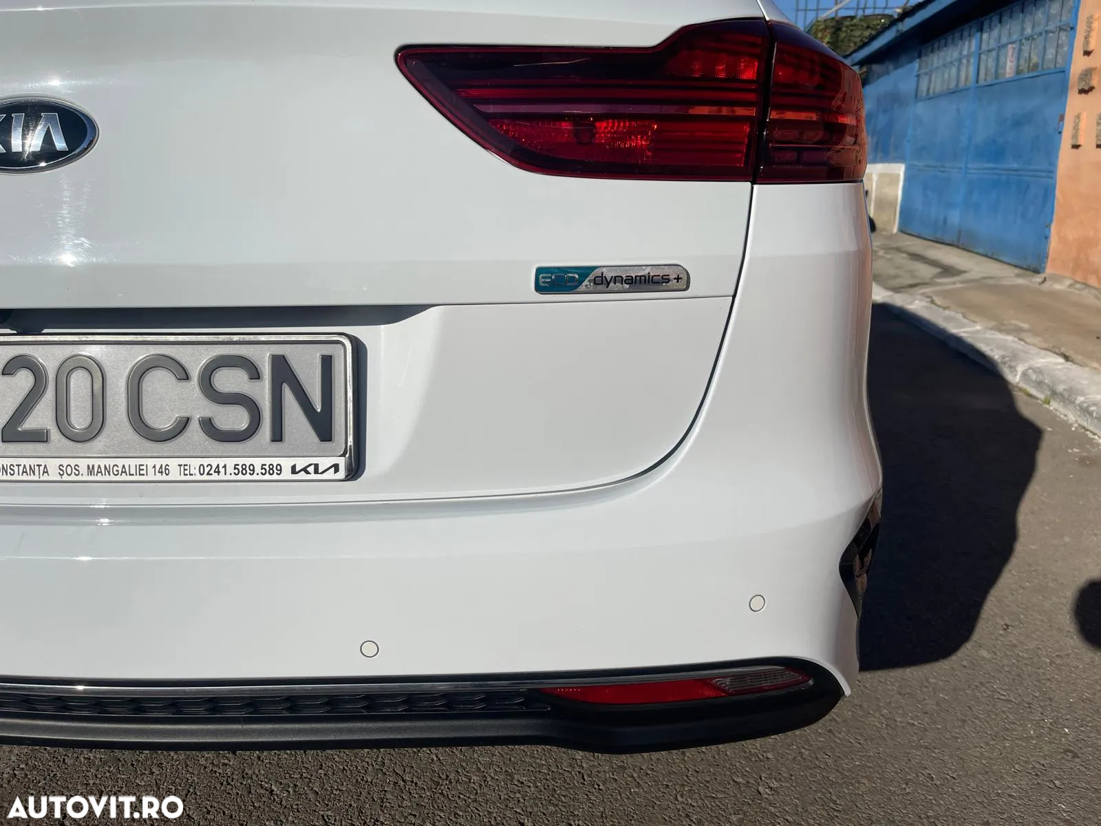 Kia Ceed 1.6 CRDi (48V Mild-Hybrid) DCT7 Platinum - 10