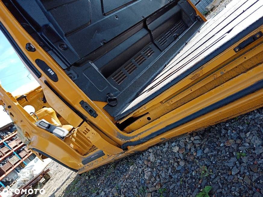 ĆWIARTKA LEWY PRZÓD PODŁUŻNICA TRANSIT CUSTOM MUT - 10