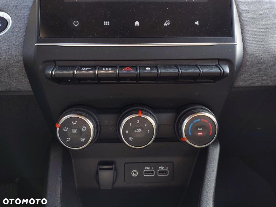 Renault Clio - 7