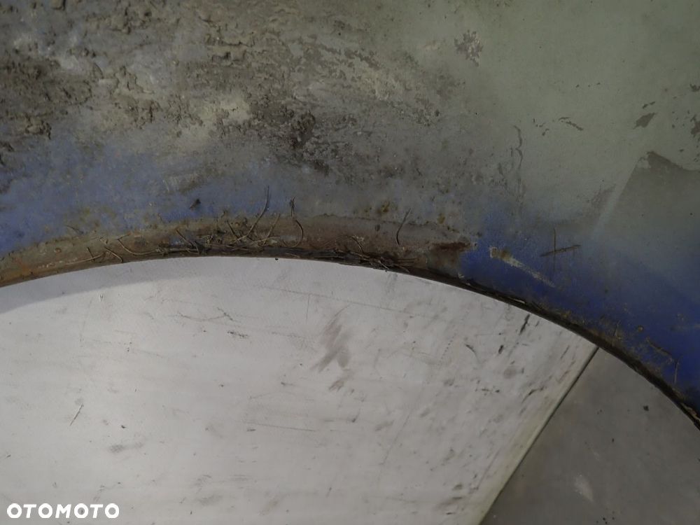 BŁOTNIK PRAWY PRZEDNI RENAULT TRAFIC II 1.9 - 9