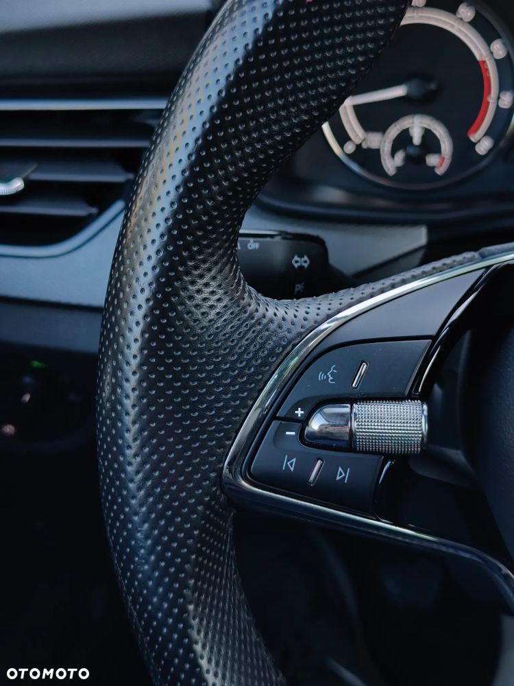 Skoda Kamiq 1.0 TSI Ambition - 30