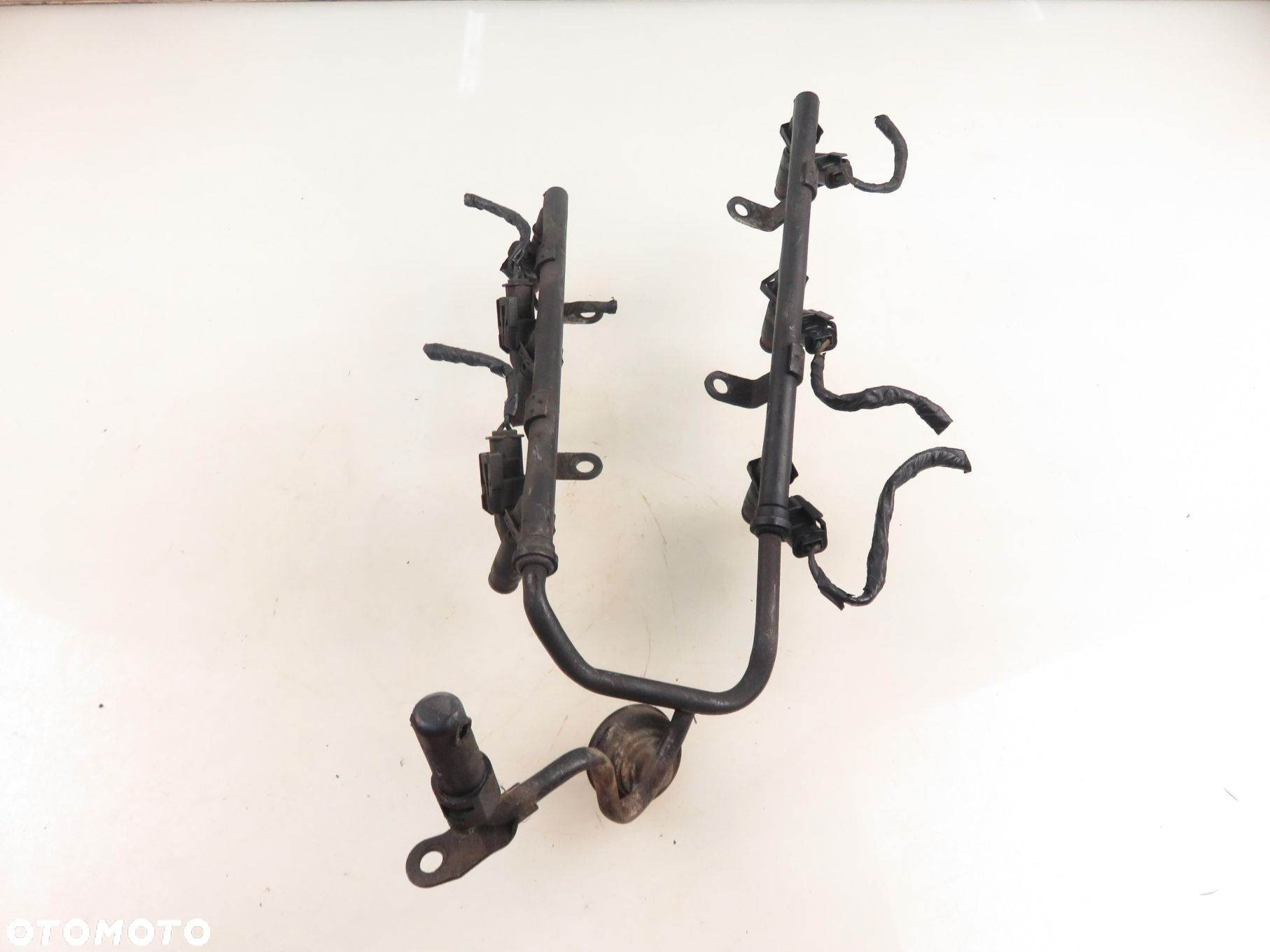 LISTWA WTRYSKOWA CHRYSLER 300M (LR) 2.7 04591306AB EER - 10